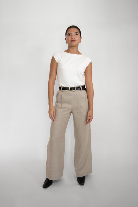 The Acaso Perfect Fit Trouser in Oyster