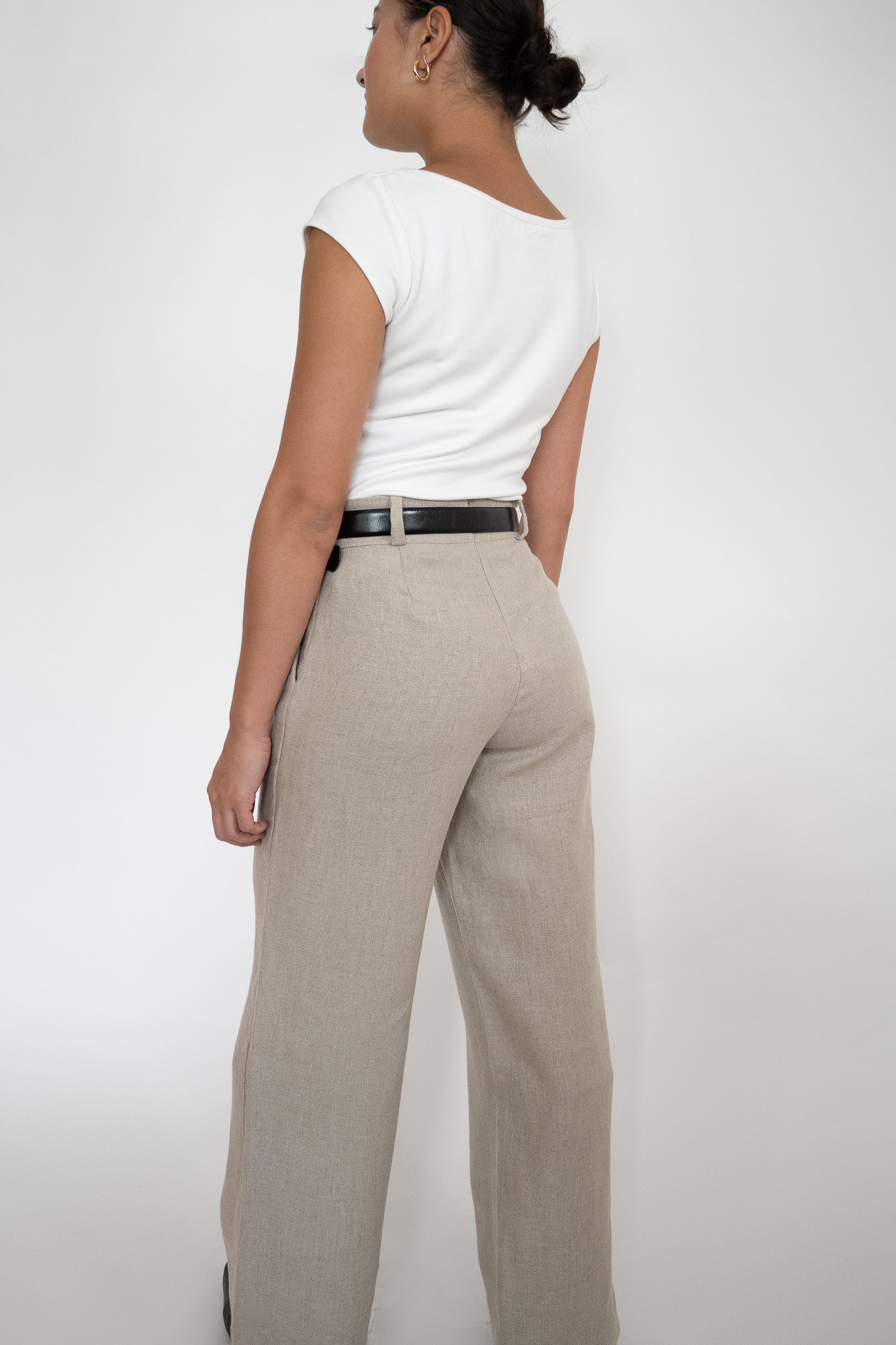 The Acaso Perfect Fit Trouser in Oyster