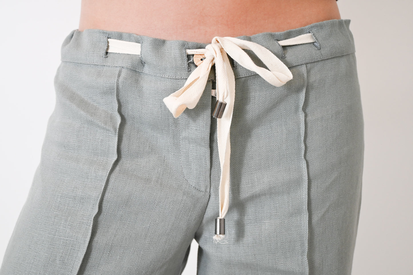 Siena's Slate Linen Cargo Pant