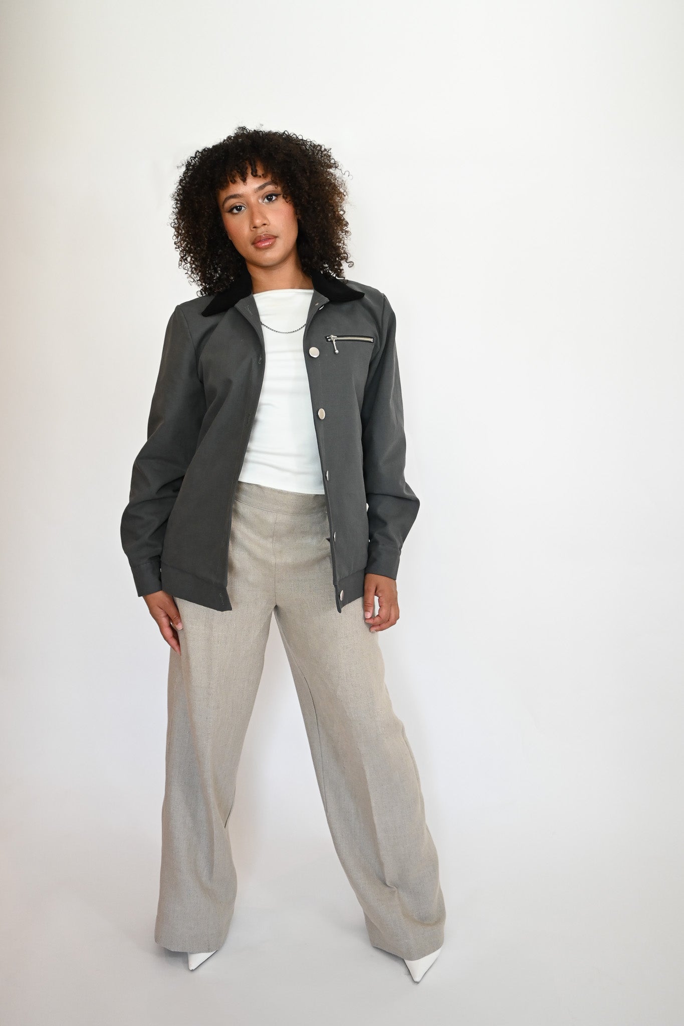 The Acaso Perfect Fit Trouser in Oyster